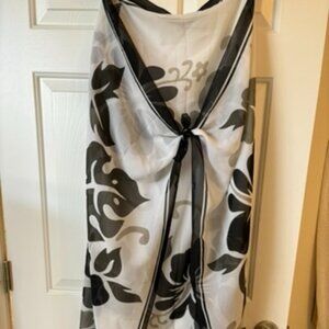 bathing suit wrap, dressy scarves, shawl, black and white